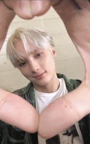 Starkissed 塔店 幸運卡  正面