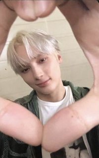 Starkissed 塔店 幸運卡 