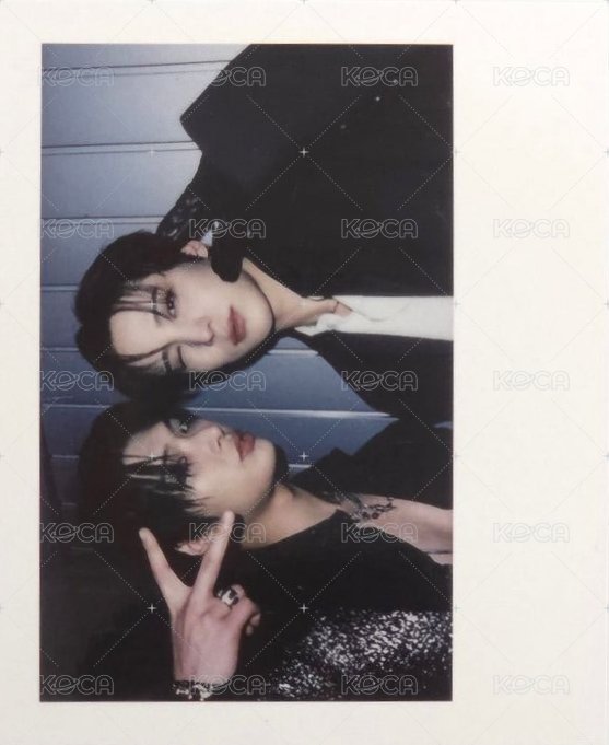 GOLDEN HOUR :  Part.3 In Your Fantasy ms 幸運卡 Polaroid 正面