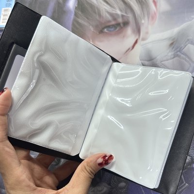 OUTLAW 快閃店 卡冊 