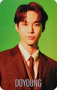 LOVEHOLIC 專輯卡 B2 ver