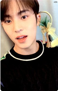 MINI9 yzy F 簽售卡 聖誕中文卡背