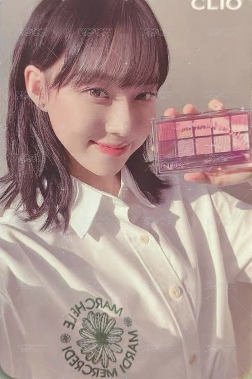 代言卡 clio眼影冬 背面