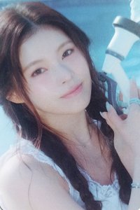 NSWER VACATION 隨機卡 官拍圭