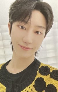 FOLLOW 周邊卡 外套卡