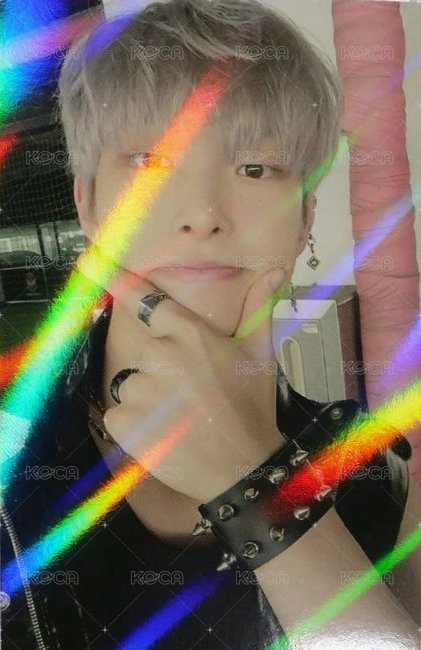 FEVER pt.3 Y GLOBAL MUSIC 簽售卡  正面