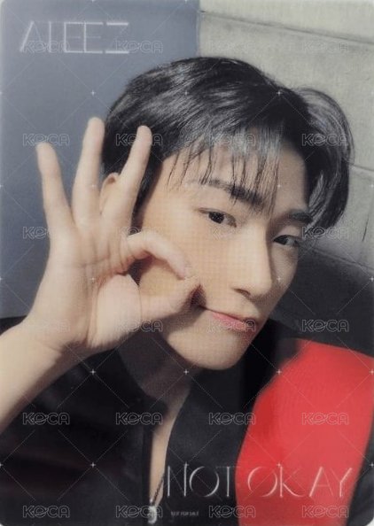 Not Okay hmv 特典卡  正面