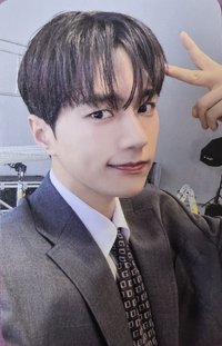 LIKE INFINITE k4 PRE-ORDER 特典卡 