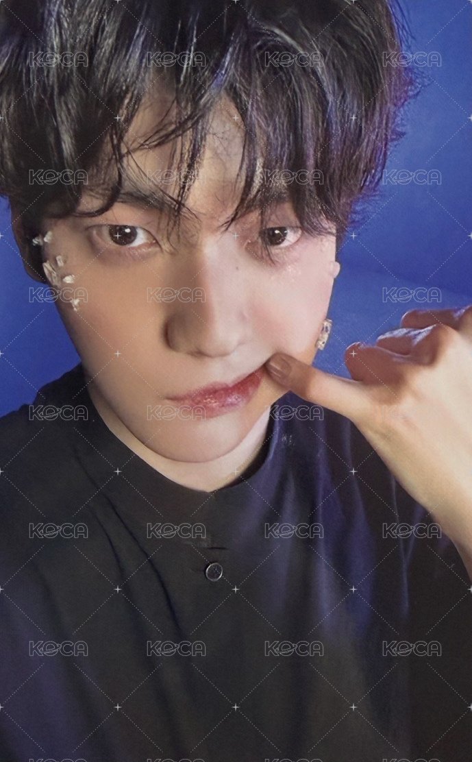 Starkissed 專輯卡 自拍卡F 正面