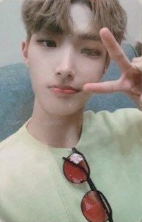 FEVER pt.1 yes24 br 簽售卡  正面