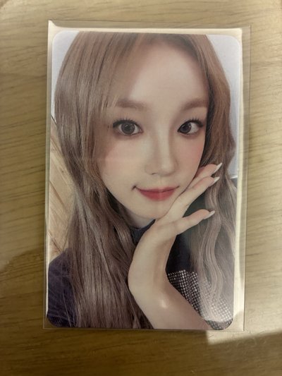 idle yuqi 雨琦 frank漢堡卡 代言卡 ver.B