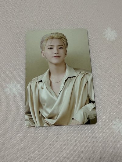 Right Here卡包隨機卡