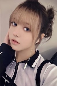 STICK OUT yzy 簽售卡 一直娛 2.0 開學能量莉