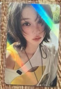 短髮黃衣冬（閃卡）