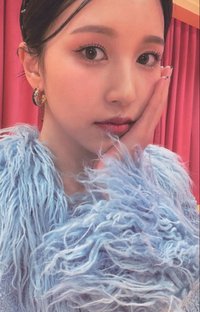 BETWEEN 1&2 專輯卡 