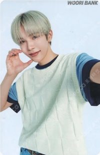 WOORI bank 代言卡 