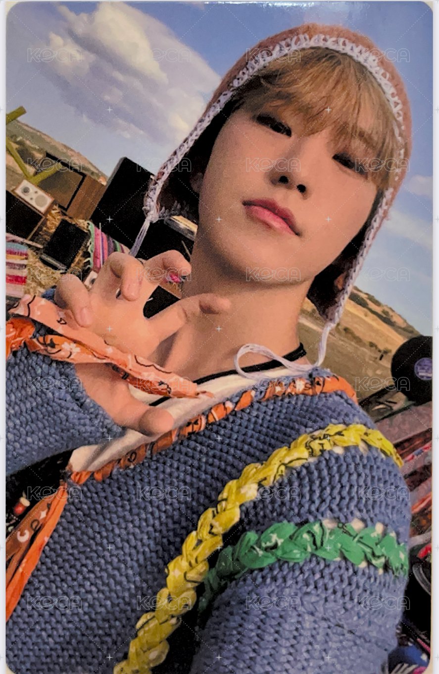 MINI11 yzy 6.0 特典卡  正面