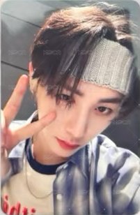 HOW? 愛豆驛站 幸運卡 微店 正面