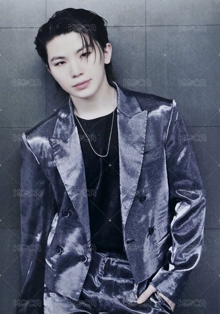 RIGHT HERE 隨機卡  正面