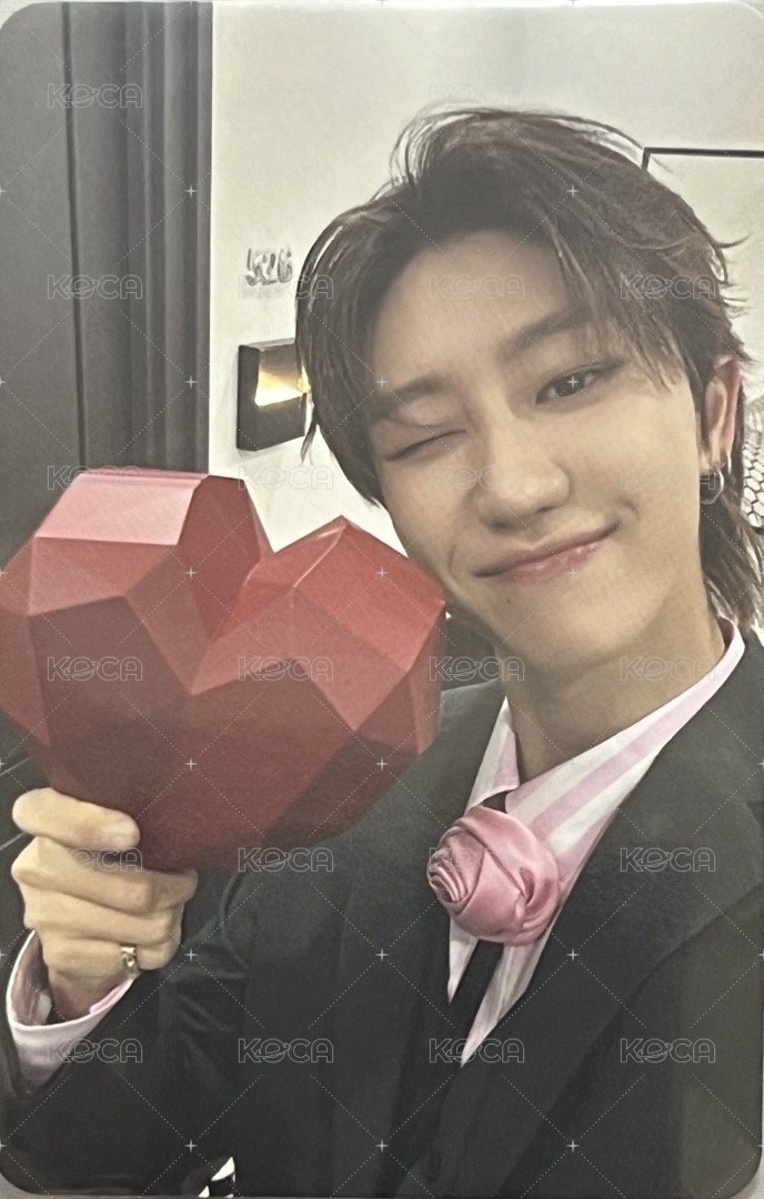 MINI12 專輯卡 carat ver. 正面