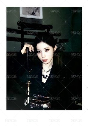 WE GO UP wm 預售 特典卡  正面