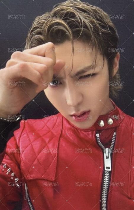 FAMOUS pst 幸運卡  正面