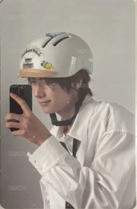 TRY WITH US 專輯卡 boY ver 正面