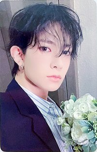 正二後續 yzy 3.0 特典卡 捧花