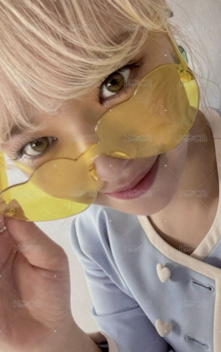 正規三 專輯卡  正面