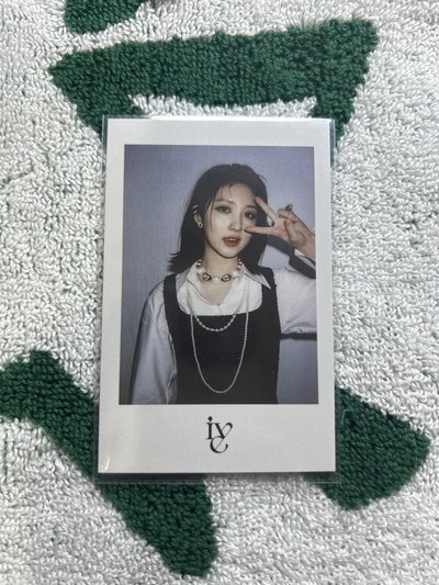 IVE I ve IVE 金秋天拍立得