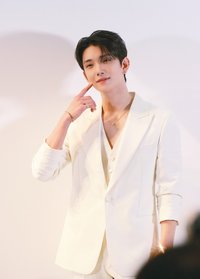 尹洪17圓圓滿滿