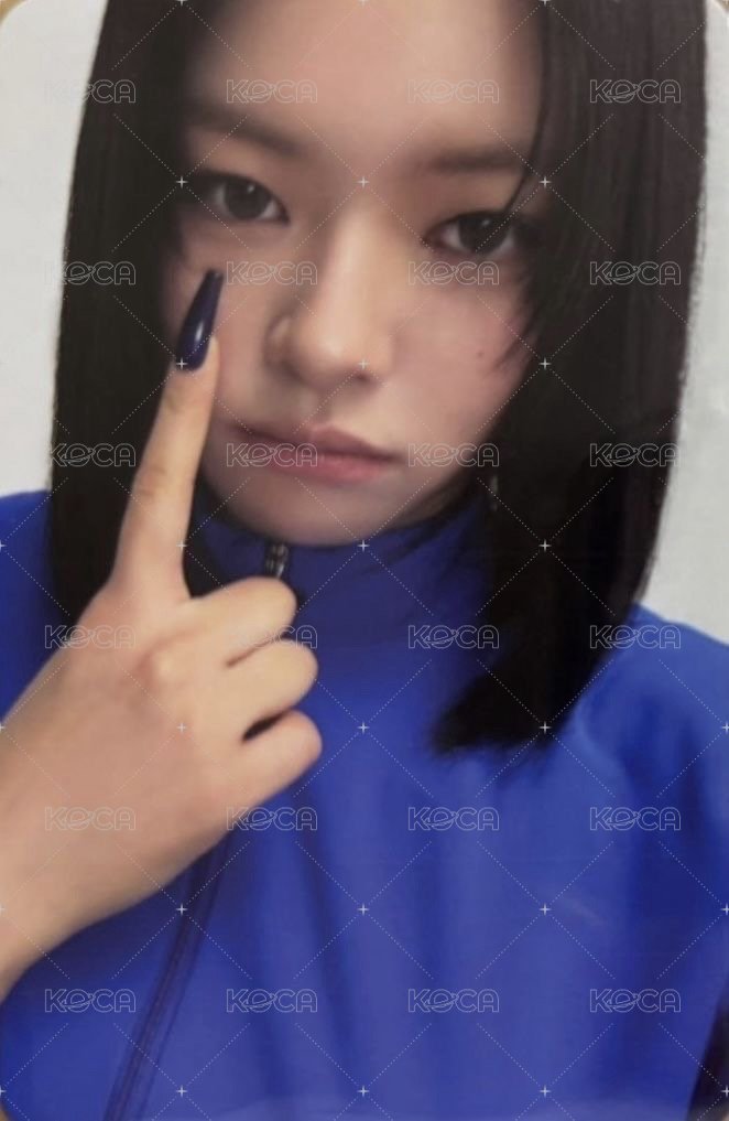 正規四 專輯卡 ver.this 正面