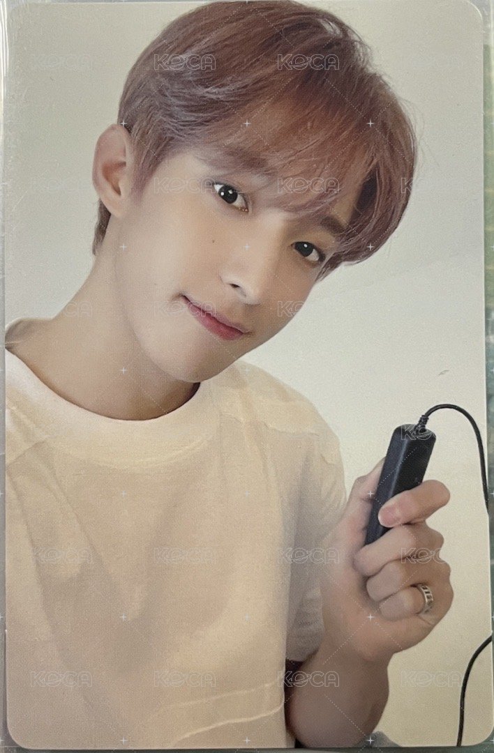 NOT ALONE 專輯卡 ｜日專克拉盤｜李碩珉DK 正面