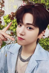 WHY.. km蝦皮 1.0 特典卡 2