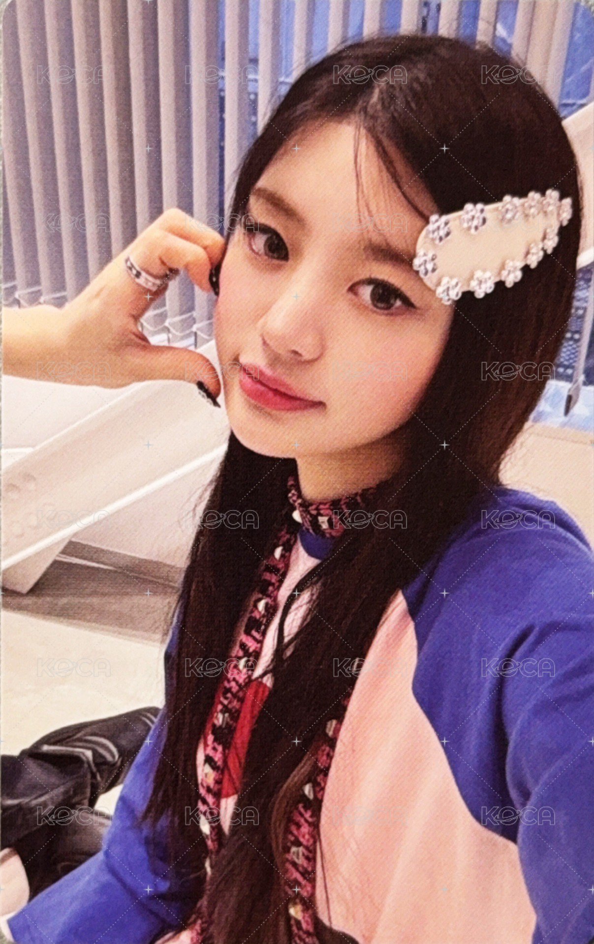 bomb 專輯卡 電子專 A ver. 正面