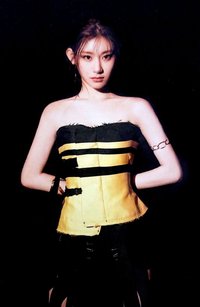 GUESS WHO 專輯卡 預購禮