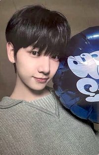 HOW? yzy 1.0 幸運卡 氣球 3