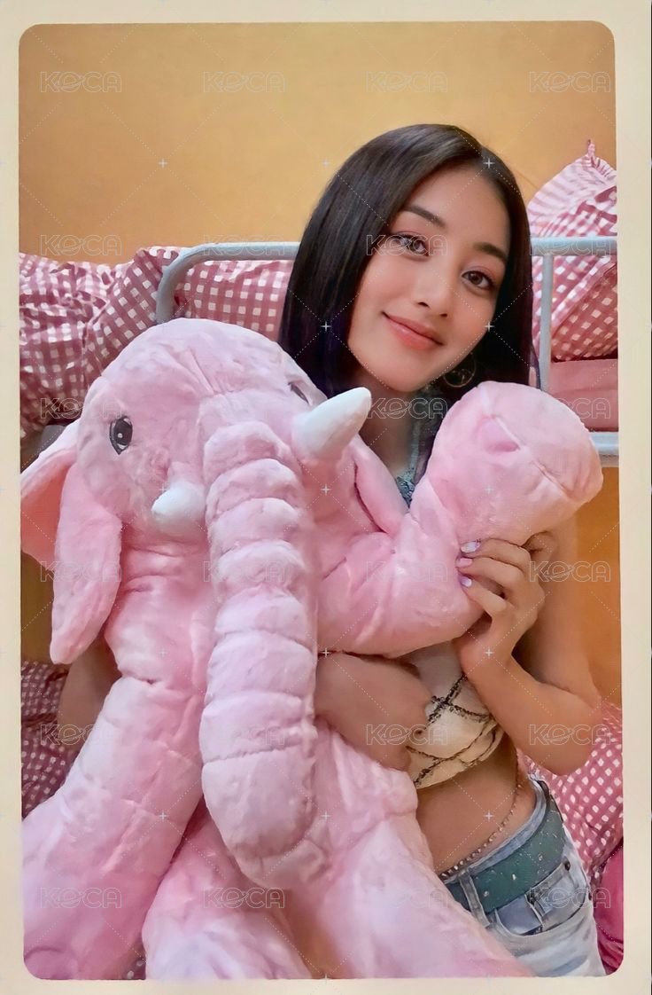 BETWEEN 1&2 專輯卡  正面