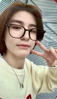 HOW? Kpop Nara 線下快閃 幸運卡 