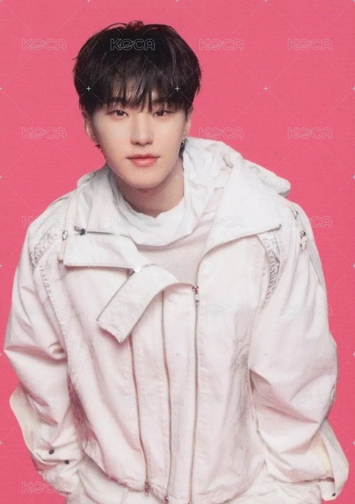 FOLLOW AGAIN 隨機卡  正面