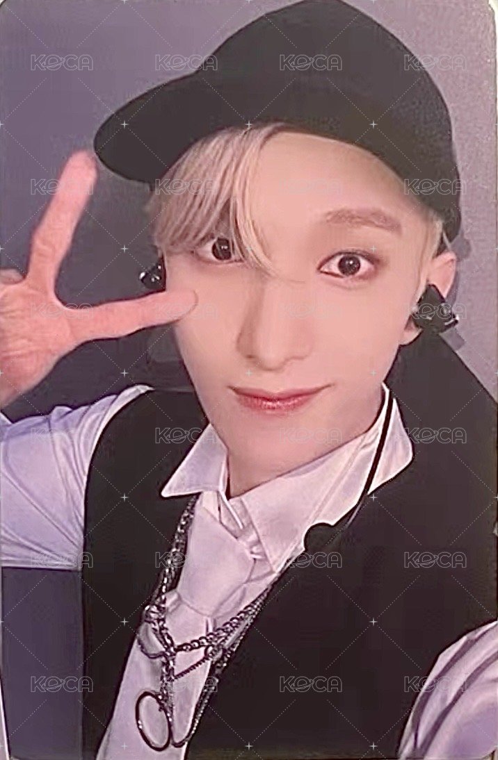 精選專 yzy C 簽售卡  正面