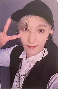 精選專 yzy C 簽售卡 