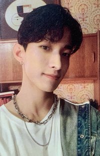 正四 yzy 預售 特典卡 