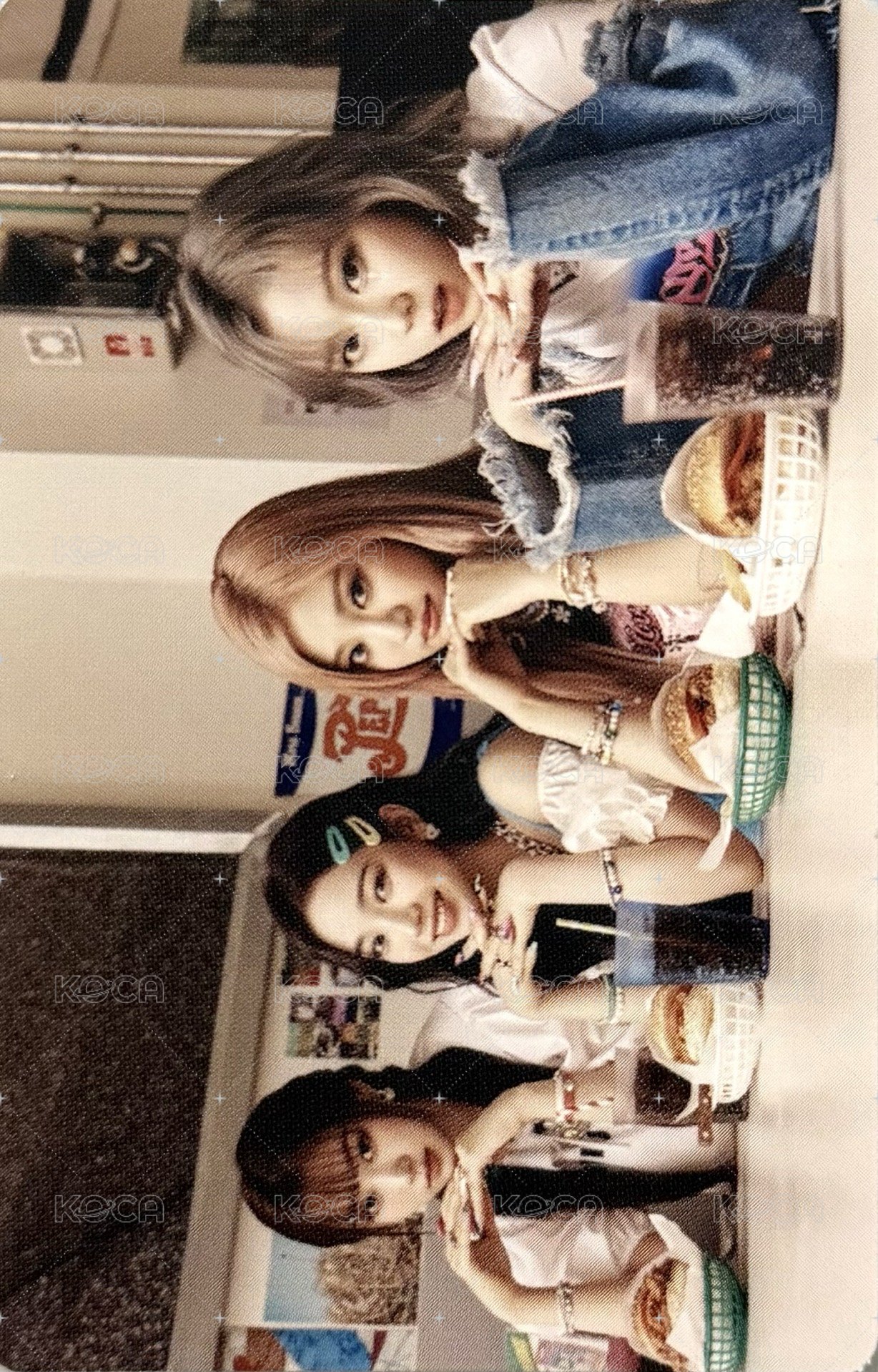 Girls 周邊卡 卡貼團 正面