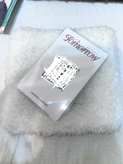 🔴迷六 yzy 青島一直娛 簽售卡 （需帶一張無🔴小卡）