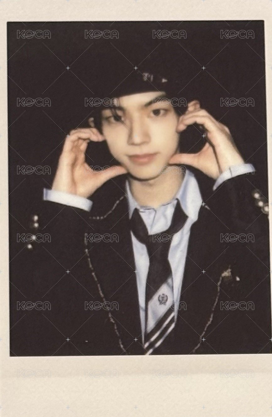 TWS:42 Selection Pack 周邊卡  正面