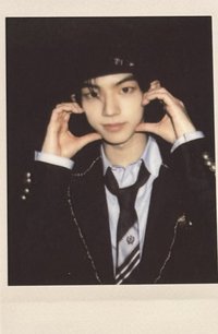 TWS:42 Selection Pack 周邊卡 