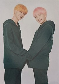 ‘SVT’ 隨機卡 日周卡包卡