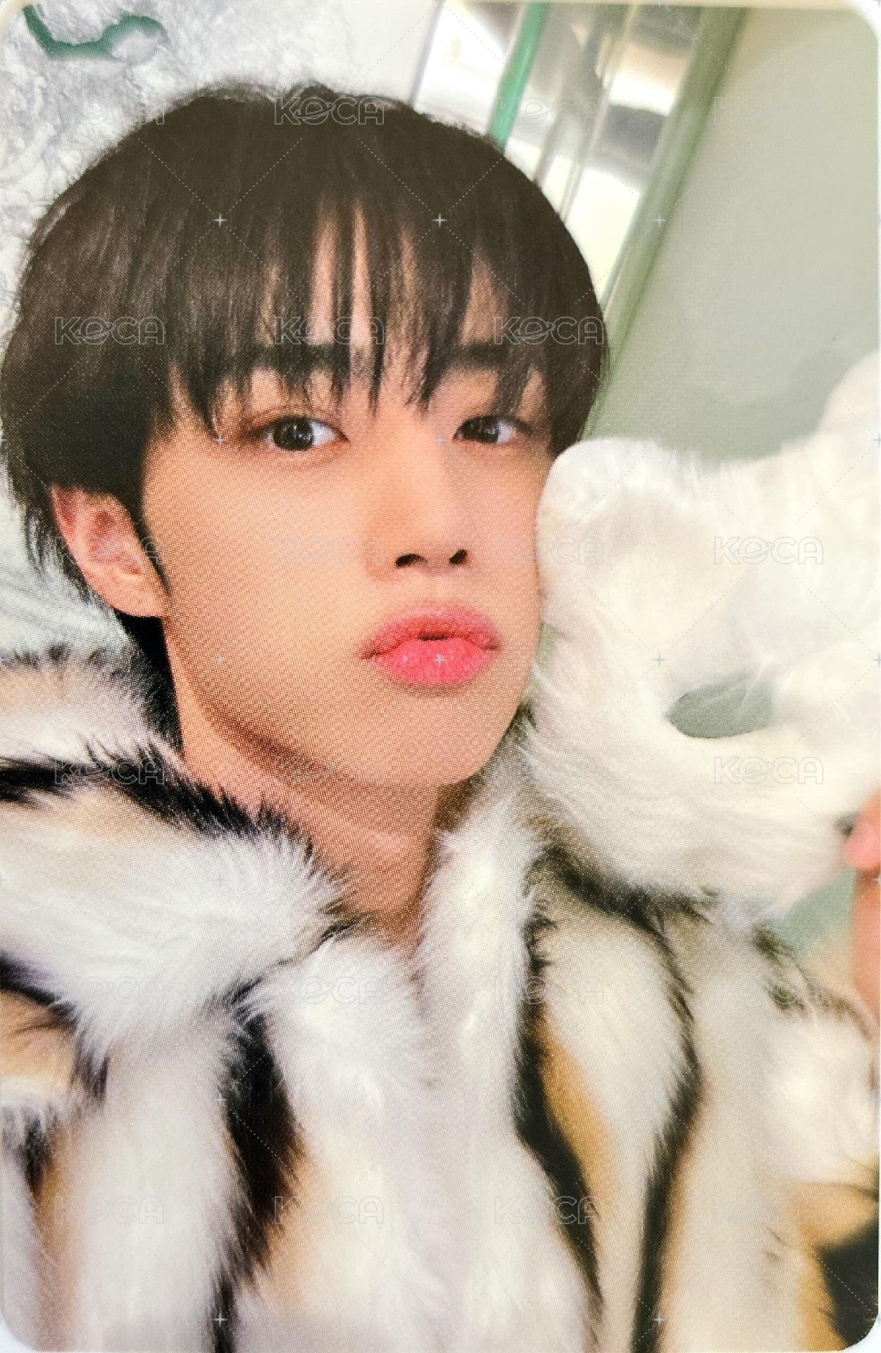 雜誌卡 tmrw 正面