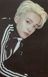 3rd ANNIVERSARY MAGAZINE 周邊卡 